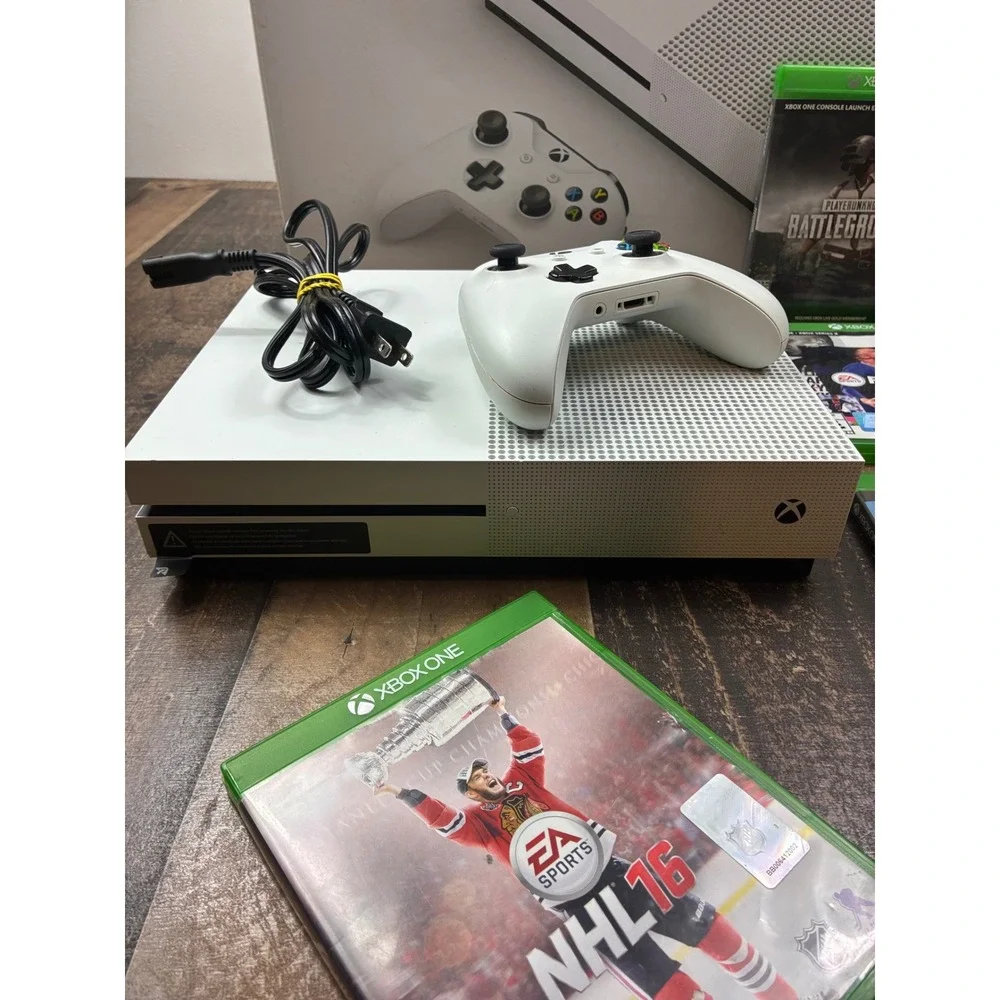 Microsoft Xbox One S 1TB Console White Bundle with 4 Games FIFA 21 PUBG ReCore